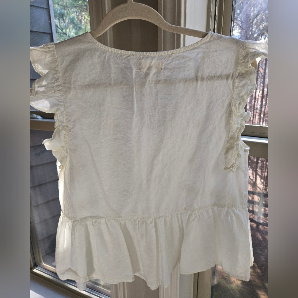 NWOT Love Notes Cream Embroidered Blouse Size Medium - Picture 2 of 5